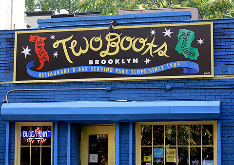 �֥�å����Υ��쥪����������Two Boots