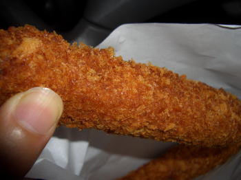 お肉の専門店スギモトの棒状ミンチカツ