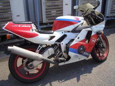 �Х����������˹Ԥä�CBR������RR