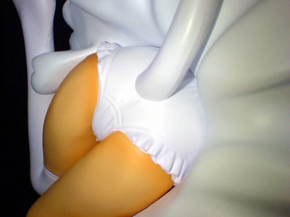 葉月 ホワイトバージョン:パンツ2