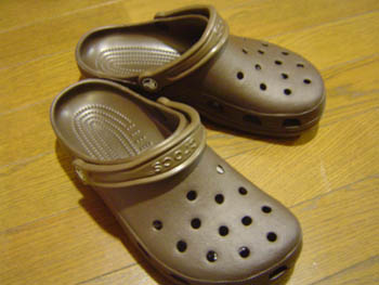 crocs