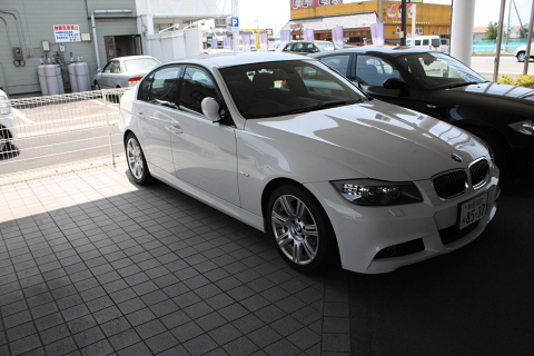 325i