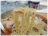 覆麺 味玉覆麺(正油)の麺