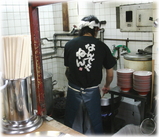 呑龍 店員さん