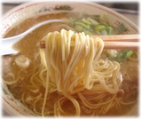 天龍ラーメン ラーメンの麺