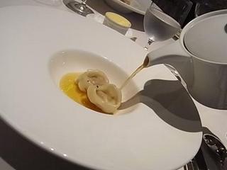 ����