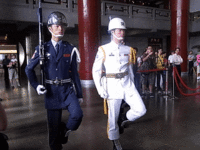 ��ʼ