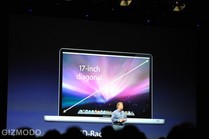 17-inch MacBook Pro 01