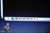 17-inch MacBook Pro 02