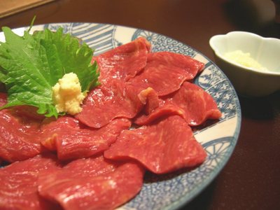 馬刺し
