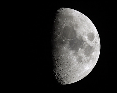 01-miyatetu-moon
