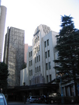 136_3700.JPG-hilltop