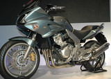 CBF1000ABS_01