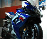 GSX-R750_02