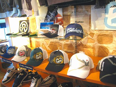 CAPS 1