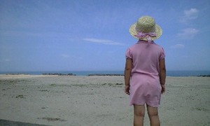 海と子供