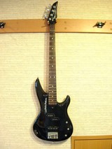 Yamaha R&R bass