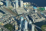 空撮 ポートサイド地区とコットンハーバータワーズ