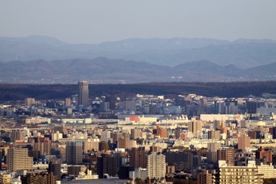 円山から新札幌方面の眺め