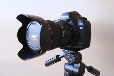 EOS 5D Mark��