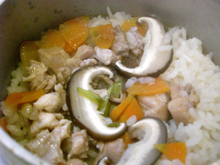 鳥釜飯