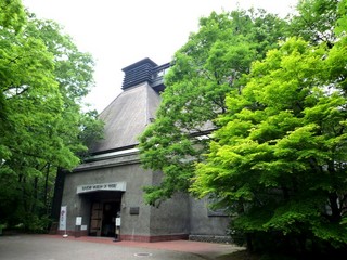 bhaku1