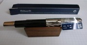 R1088558