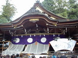 三輪神社の拝殿2008