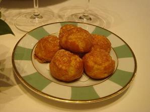 1gougere