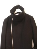 un 003