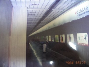 �峤û��α�ء��ϲ�Ŵ