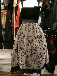 Moitie新入荷＆トルソーコーデ紹介† | closet child新宿店 Gothic