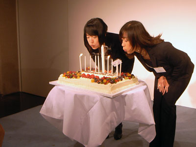 誕生日ケーキ