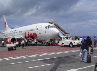 ライオンエァー737−400