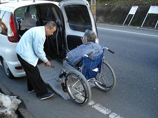 平和タクシー2