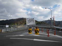 ˭���綶