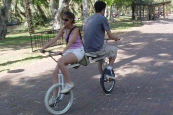 Bi-Cycle