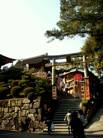 006 地主神社