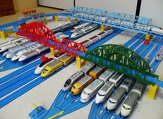 レイアウト4/23車両いっぱい