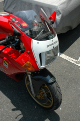 DUCATI 888 Front
