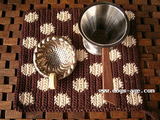pot holder+tea strainer