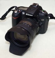Nikon D90
