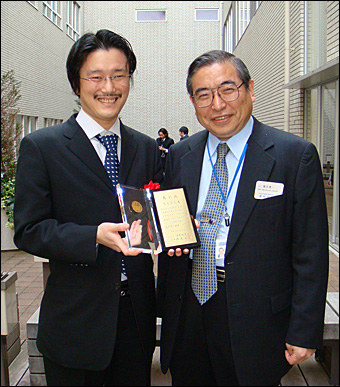 Drs. Fukuzumi and Pocky