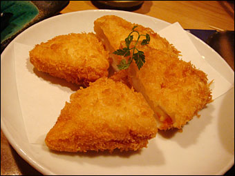 Fried Hanppen with Tuna and Cheese