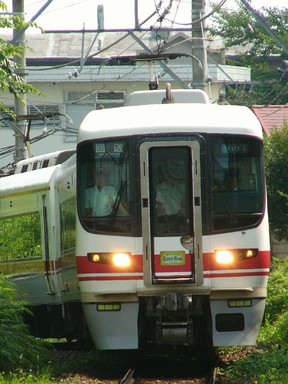 �J�[�u���Ȃ����ĉ����w�ɐi������1604F