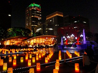 クリスマス イルミネーション 東京 デートスポット 皇居外苑
