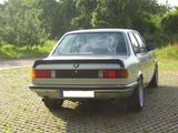 E21Back