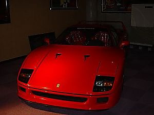 フェラーリ美術館・御殿場-F40