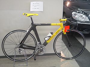アートスポーツ・フェラーリ012