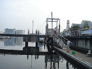 50ftの船にお邪魔
